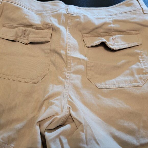 Jones New York Sport shorts - Picture 13 of 16